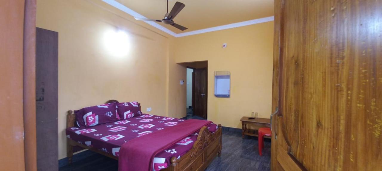 Goroomgo Neelachal Holiday Nibasa Puri Near Sea Beach Area - Perfect Location With Excellent Service Awarded Zewnętrze zdjęcie